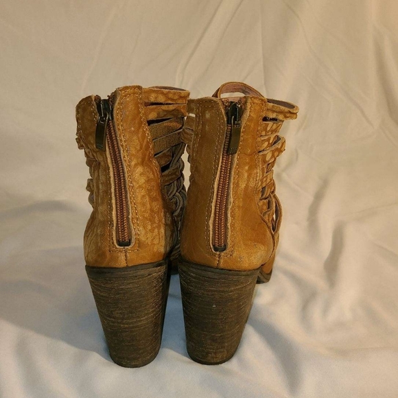 Free People booties - Picture 4 of 4